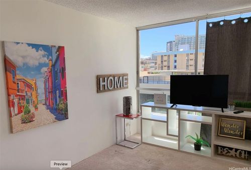 apt-402-2421 Tusitala St, Honolulu, HI, 96815-3103 | Card Image