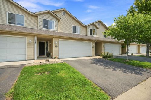 1241 Willow Trl, Farmington, MN, 55024-8412 | Card Image