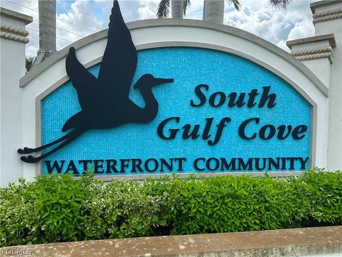 15440 Greenwood Ave, Port Charlotte, FL, 33981-4216 | Card Image