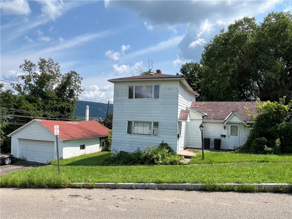 Residential in Corning City 2
