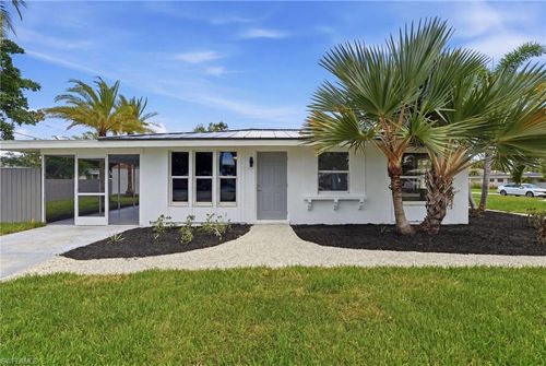 11901 Mcgregor Blvd, FORT MYERS, FL, 33919-2534 | Card Image