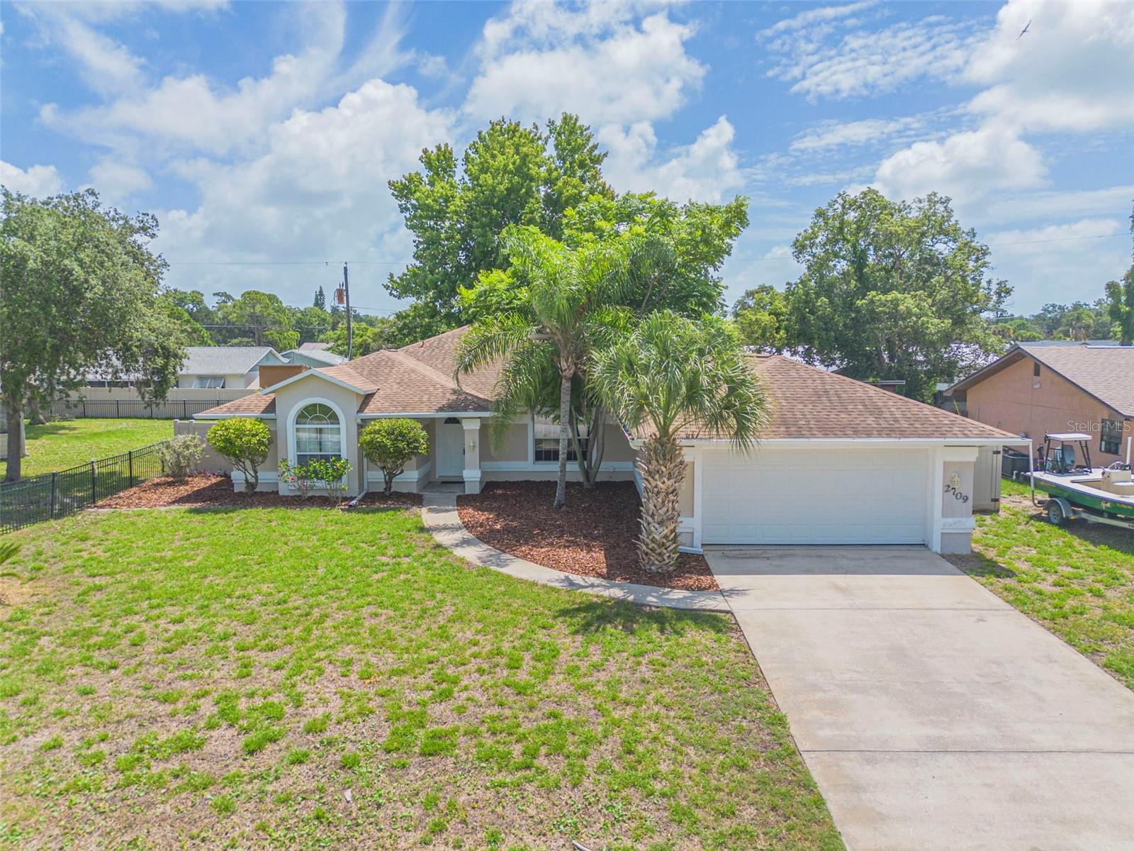 Sabal Palm Dr, Edgewater, FL 32141