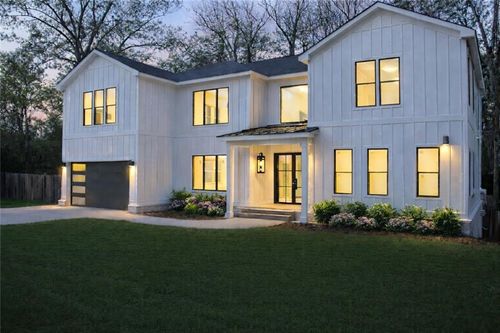 1696 Dunwoody Pl Ne, Atlanta, GA, 30324-2704 | Card Image