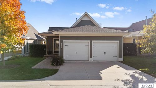 9529 W Center Road, Omaha, NE, 68124 | Card Image