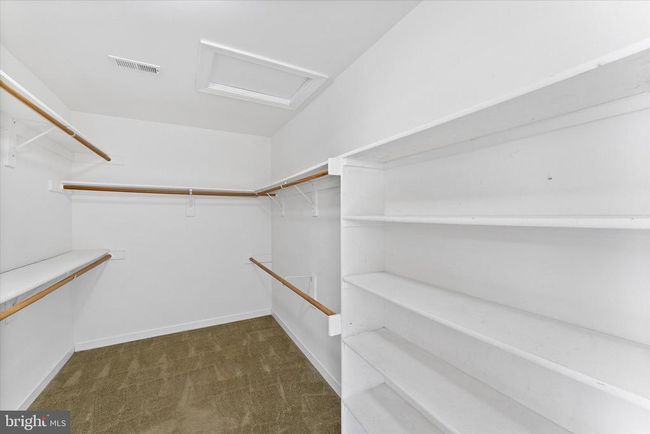 17760 Julie Ann Ct, House other with 4 bedrooms, 4 bathrooms and null parking in HAMILTON VA | Image 34