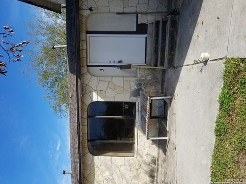 apt-3-600 Monticello Ct, San Antonio, TX, 78223-2178 | Card Image