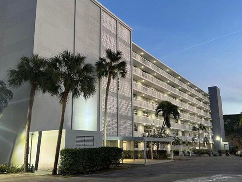 310-5700 Nw 2nd Avenue, Boca Raton, FL, 33487 | Card Image