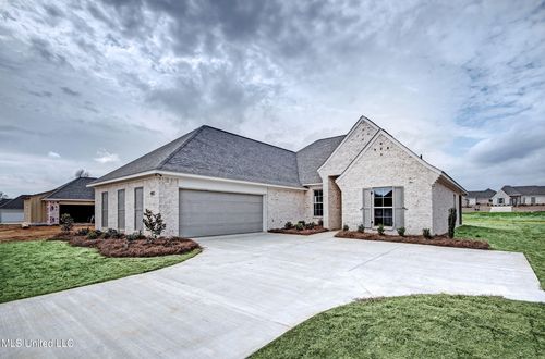 443 Baleigh Way, Canton, MS, 39046-1310 | Card Image