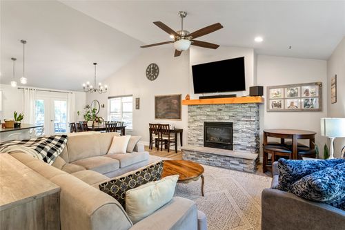 564 Peaceful Dr, Bigfork, MT, 59911-3505 | Card Image