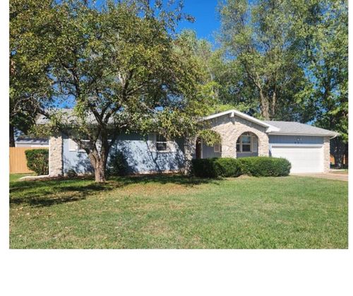 831 E Burford St, Marshfield, MO, 65706-1305 | Card Image