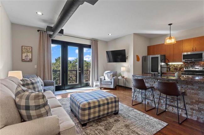 UNIT-4514 - 5300 Peachtree Rd, Condo with 1 bedrooms, 1 bathrooms and null parking in Chamblee GA | Image 5