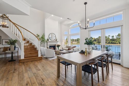 84 De Silva Island Dr, Mill Valley, CA, 94941-3029 | Card Image