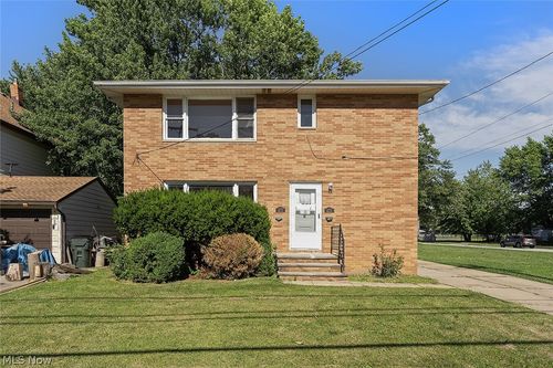 473dn-473 E 222nd St, Euclid, OH, 44123-2089 | Card Image