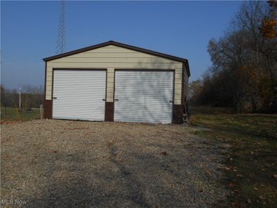 View of garage | Image 3