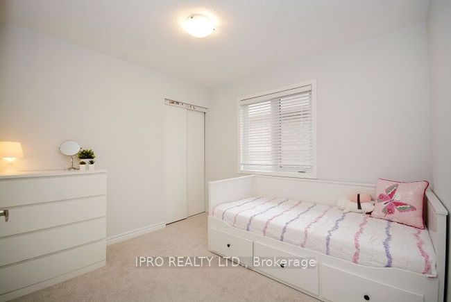 867 Fowles Crt, House attached with 4 bedrooms, 3 bathrooms and 2 parking in Milton ON | Image 37