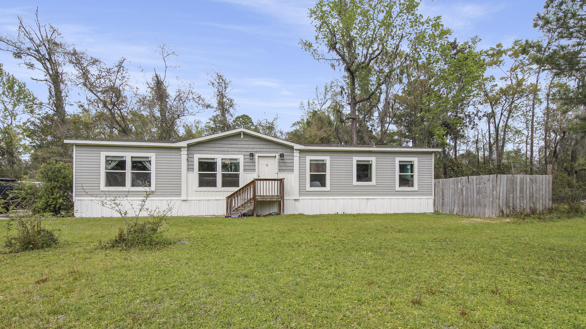 Madison St, Freeport, FL 32439