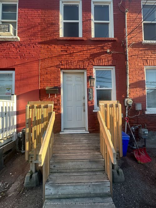 167 Olive Ave, Oshawa, ON, L1H2P1 | Card Image