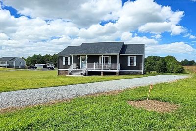 563 Mussel Swamp Road, House other with 3 bedrooms, 2 bathrooms and null parking in Tappahannock VA | Image 1