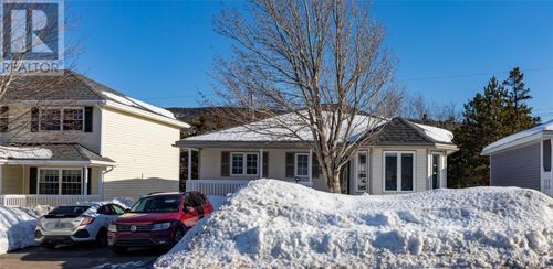 21 Parkhill St, St. John's, NL, A1E6A9 | Card Image
