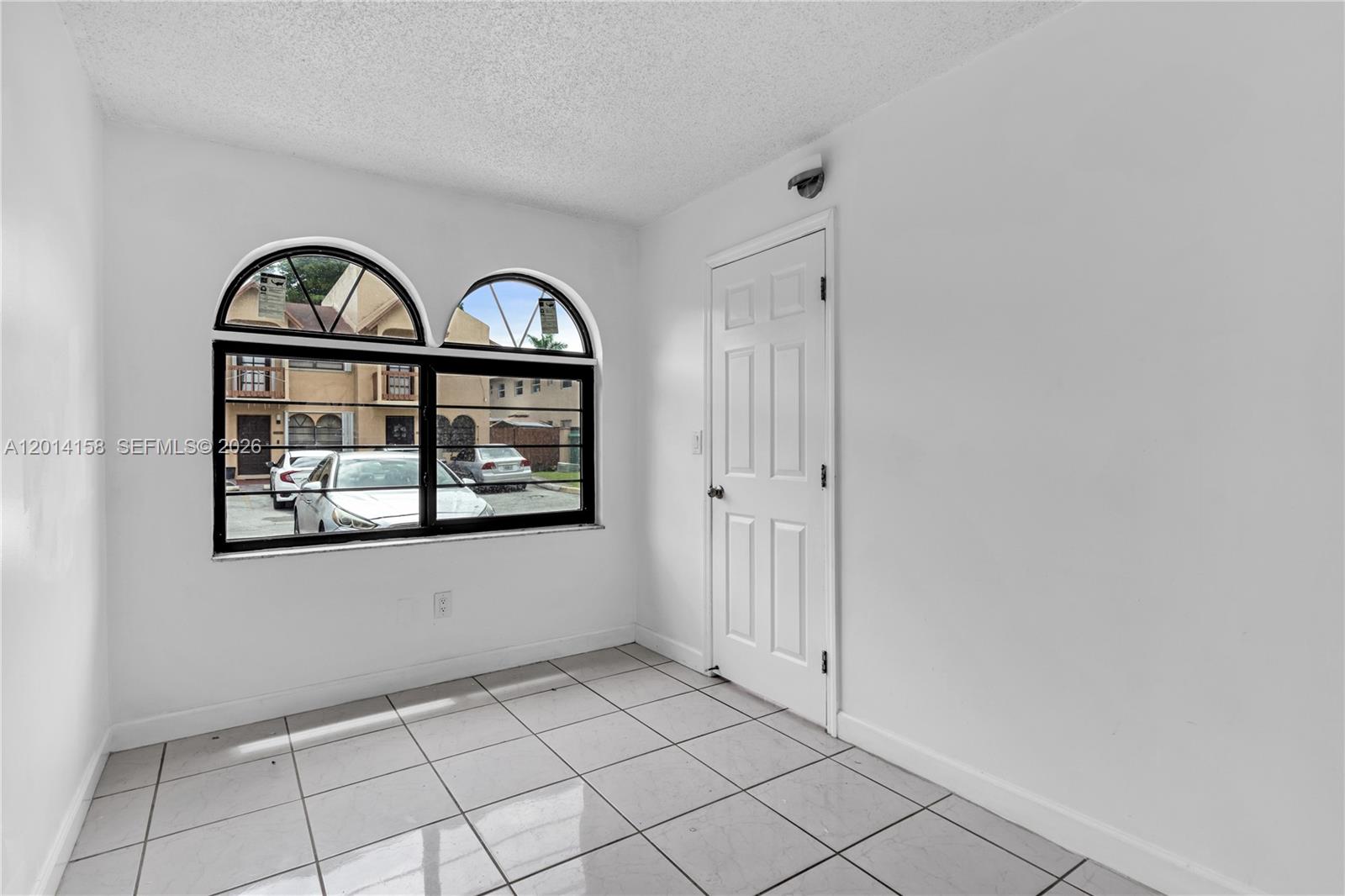 Residential Lease in Hialeah 5