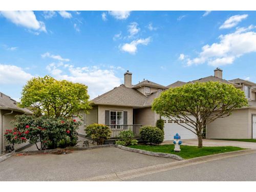 11 - 2088 Windfield Drive, Townhouse with 3 bedrooms, 3 bathrooms and 4 parking in Abbotsford BC | Card Image