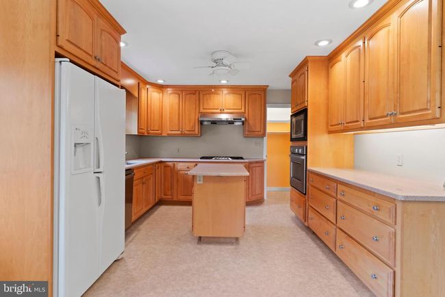 855 Alexander Spring Rd, House other with 4 bedrooms, 3 bathrooms and null parking in CARLISLE PA | Image 13