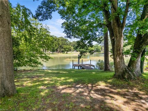 6052 Newport Cres, Norfolk, VA, 23505-4704 | Card Image
