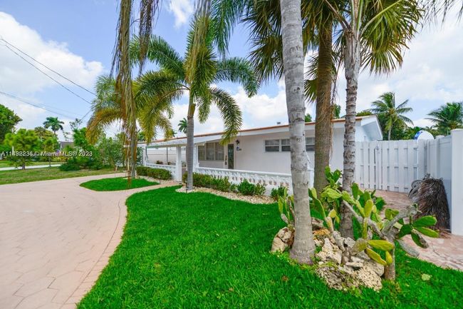 0 - 2500 Cat Cay Ln, House other with 2 bedrooms, 1 bathrooms and null parking in Fort Lauderdale FL | Image 3