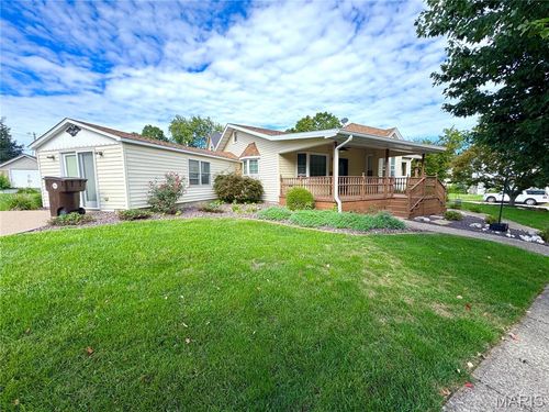303 W Church Street, Palmyra, MO, 63461 | Card Image