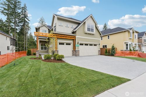 6414 213th Avenue Ct E, Lake Tapps, WA, 98391-6567 | Card Image