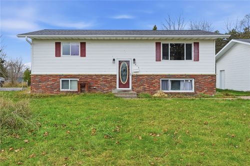 816 E 9th St S, Ladysmith, WI, 54848-2369 | Card Image