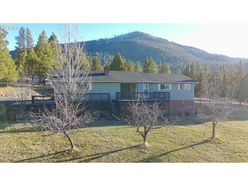 324 Edgewood Dr, Canyon City, OR, 97820-8000 | Card Image