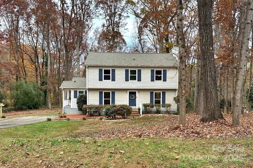 14027 Hackamore Dr, Matthews, NC, 28105-3913 | Card Image