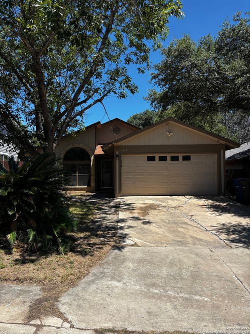 634 Cypressgreen Dr, San Antonio, TX, 78245-2323 | Card Image
