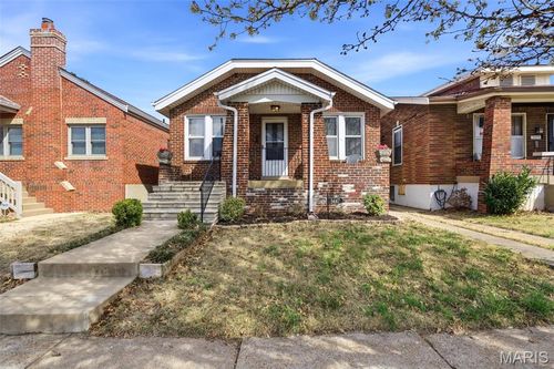 5447 Eichelberger St, Saint Louis, MO, 63109-2856 | Card Image