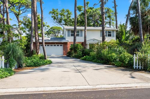 501 66th Ave S, St Petersburg, FL, 33705-5931 | Card Image