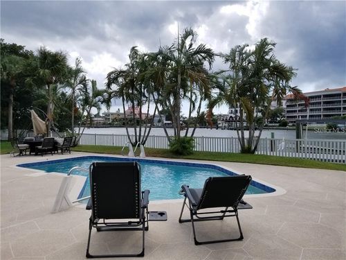 4000 Belle Vista Dr, St Pete Beach, FL, 33706-3814 | Card Image