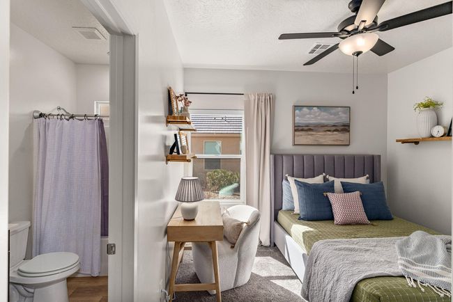Downstairs Bedroom | Image 58