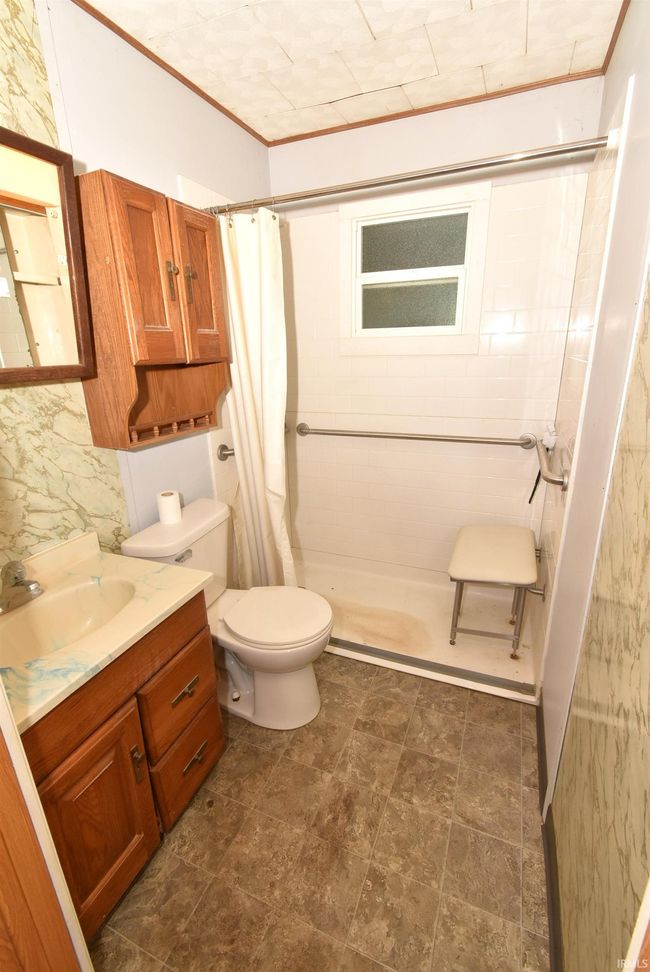 309 S Adeway, House other with 2 bedrooms, 1 bathrooms and null parking in Fowler IN | Image 22