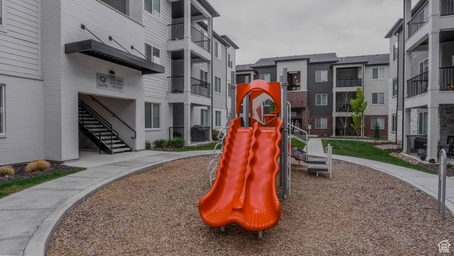 View of community play area | Image 30