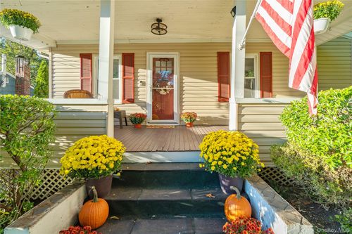 15 Dune Ct, Northport, NY, 11768-2125 | Card Image