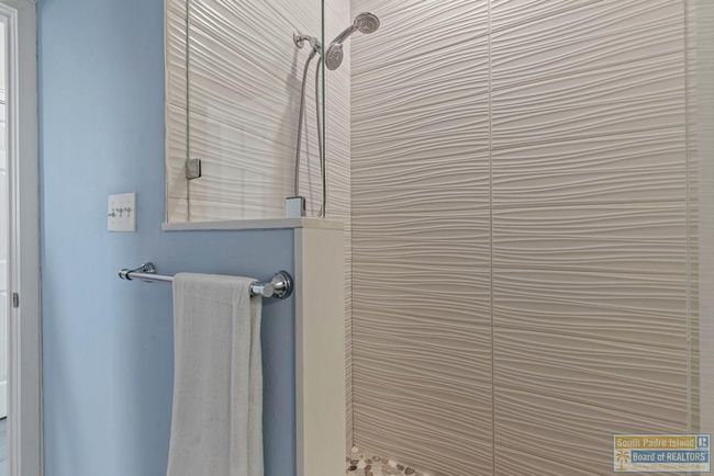 1109 Tarpon Ave, Home with 4 bedrooms, 5 bathrooms and null parking in Port Isabel TX | Image 30