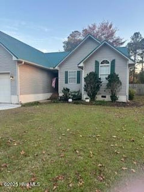 842 Mill Creek Rd, Newport, NC, 28570-8733 | Card Image