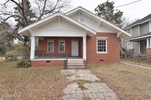 610 Marigold St, Rocky Mount, NC, 27801-5906 | Card Image