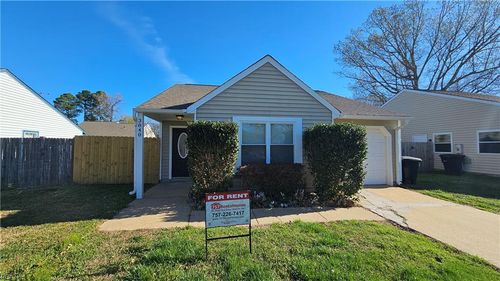 3840 Foxglove Ct, Virginia Beach, VA, 23453-2133 | Card Image