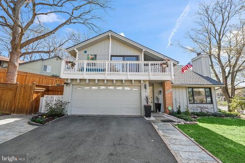 7517 Chancellor Way, SPRINGFIELD, VA, 22153-2341 | Card Image