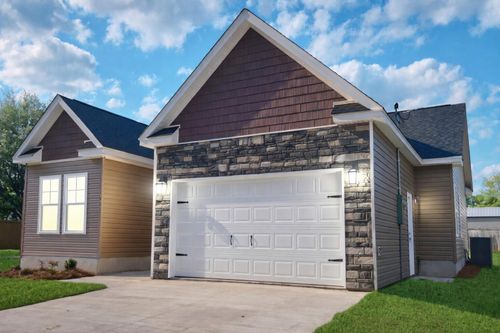 222 New Iris Ln, Ridgeville, SC, 29472-7437 | Card Image