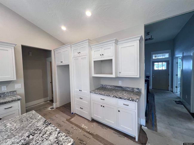 2701 Bailey Blvd, House other with 3 bedrooms, 2 bathrooms and null parking in Rock Springs WY | Image 6