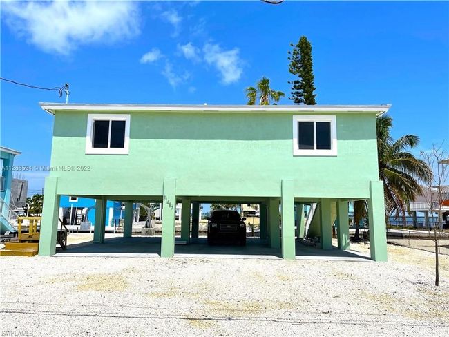 31487 Avenue F, House other with 3 bedrooms, 2 bathrooms and null parking in Big Pine Key FL | Image 1