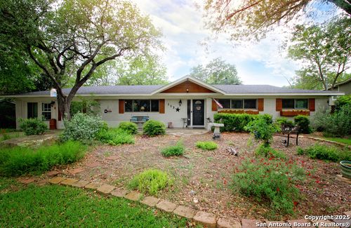 113 Adobe Dr, Castle Hills, TX, 78213-2302 | Card Image